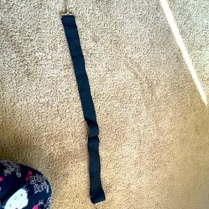 𝓘 𝓪𝓶 𝓼𝓮𝓵𝓵𝓲𝓷𝓰 𝓪 𝓿𝓲𝓸𝓵𝓲𝓷 𝓬𝓪𝓼𝓮.